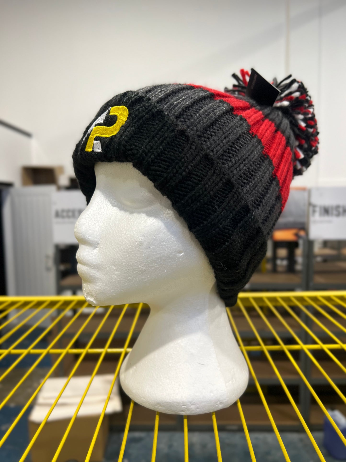 Perfekt Adult Bobble Beanies